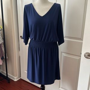 WHBM short sleeve matte jersey smocked kimono dress in navy